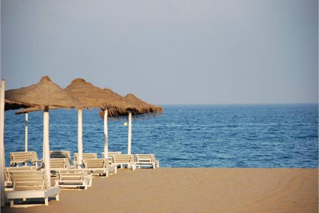 Apartamento A Un Paseo De La Playa Daire Fuengirola Dış mekan fotoğraf