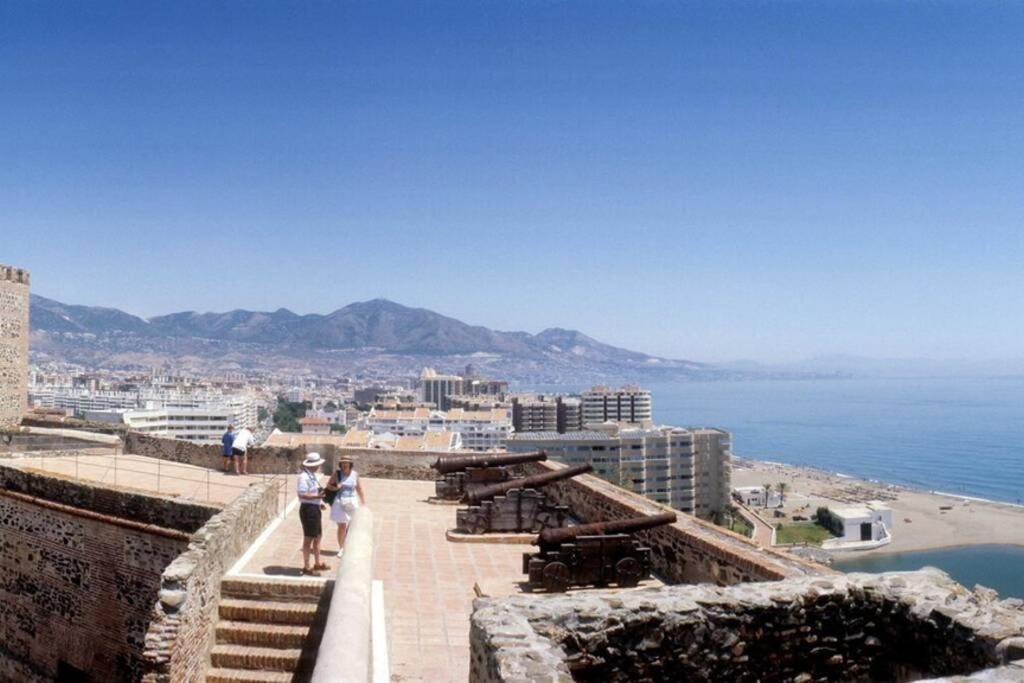 Apartamento A Un Paseo De La Playa Daire Fuengirola Dış mekan fotoğraf